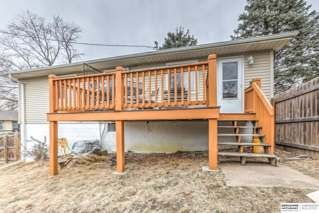 7301 S 81 Street, La Vista, NE 68128