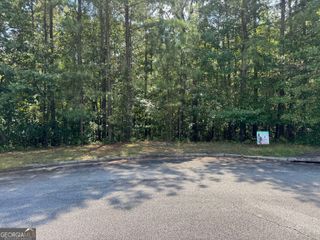 6151 Sequoia Lane, Douglasville, GA 30135
