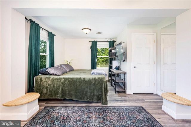 5968 GROVE HILL RD, Frederick, MD 21703