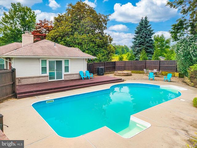 5968 GROVE HILL RD, Frederick, MD 21703