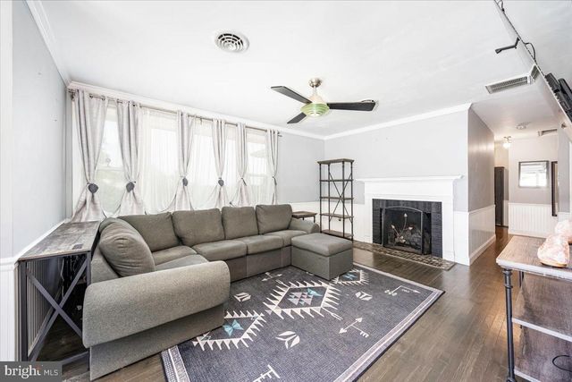 5968 GROVE HILL RD, Frederick, MD 21703
