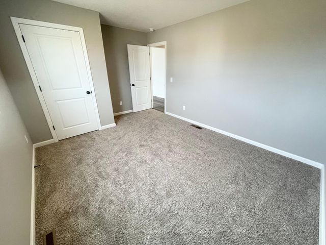 19847 Enfield Avenue N, Forest Lake, MN 55025