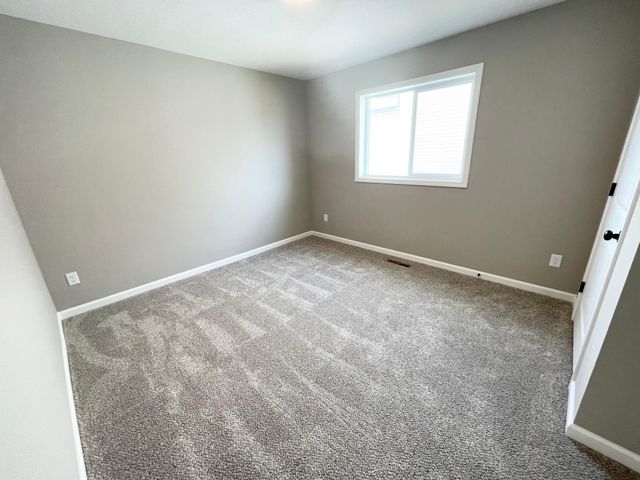19847 Enfield Avenue N, Forest Lake, MN 55025