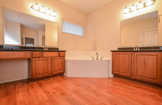 1610 Holman St Street, Houston, TX 77004