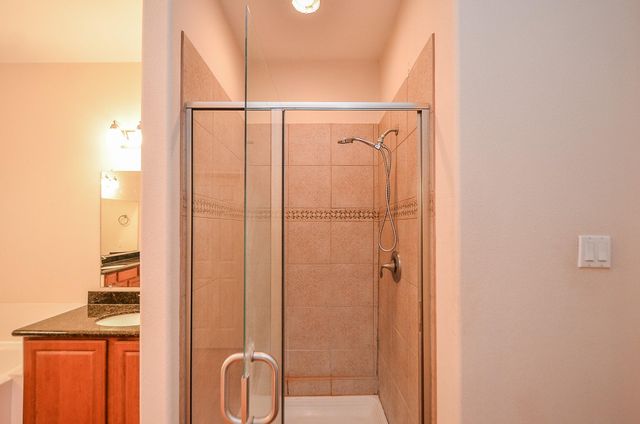 1610 Holman St Street, Houston, TX 77004