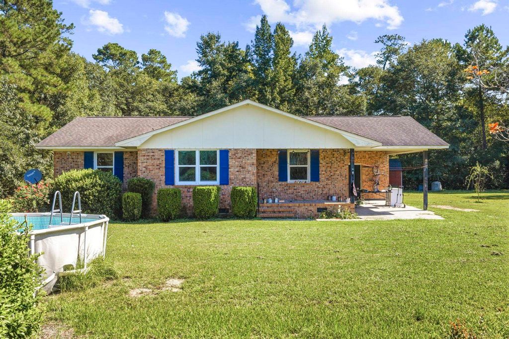 976 Tomahawk St., Hemingway, SC 29554 — exterior