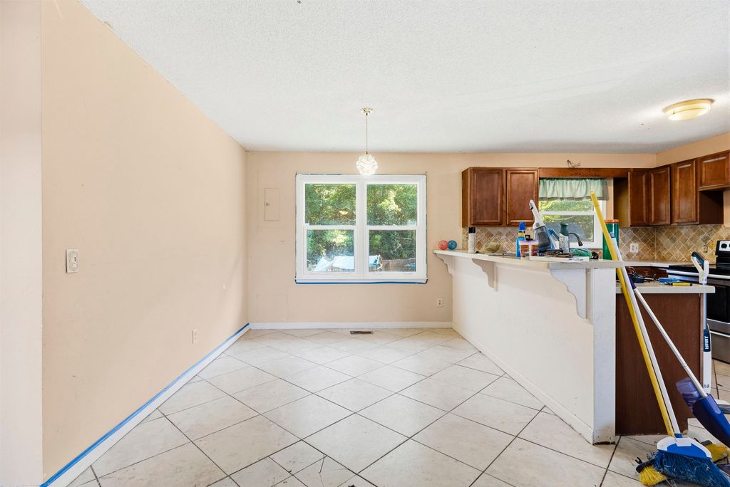 976 Tomahawk St., Hemingway, SC 29554 — photo 5