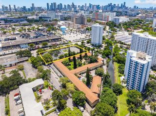 1902 NW 14th Avenue, Miami, FL 33125