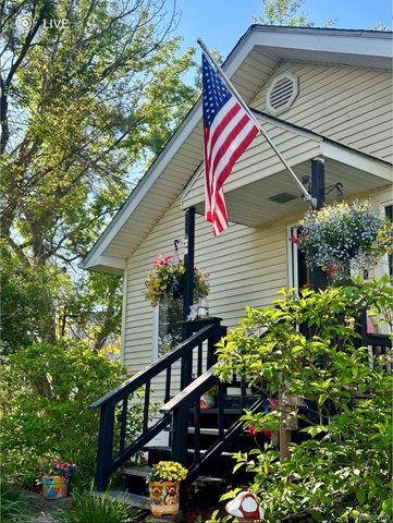 1820 W Genesee Street, Lapeer, MI 48446