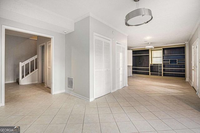 1655 Links Overlook, Stone Mountain, GA 30088