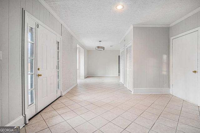 1655 Links Overlook, Stone Mountain, GA 30088