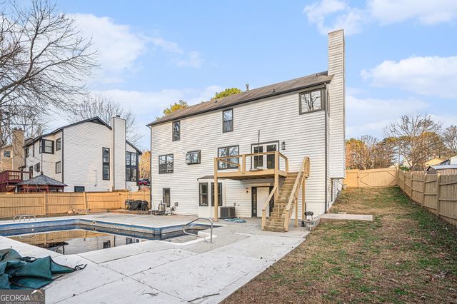 1655 Links Overlook, Stone Mountain, GA 30088
