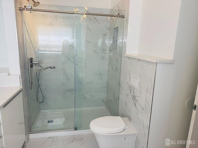 171 Nebula Road, Piscataway, NJ 08854