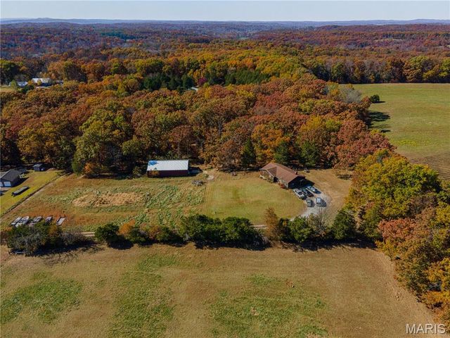 7551 Washout Drive, Cedar Hill, MO 63016