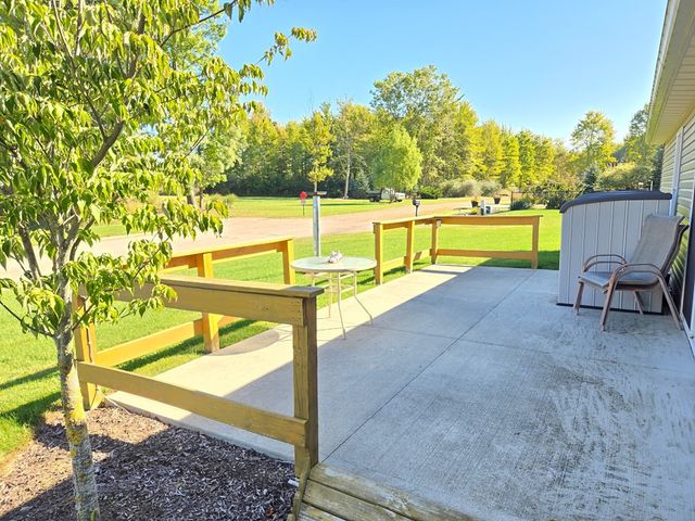 1909 Teakwood Drive, Ontario, OH 44906