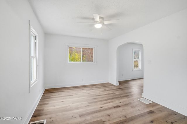 932 Faurot Avenue, Lima, OH 45801