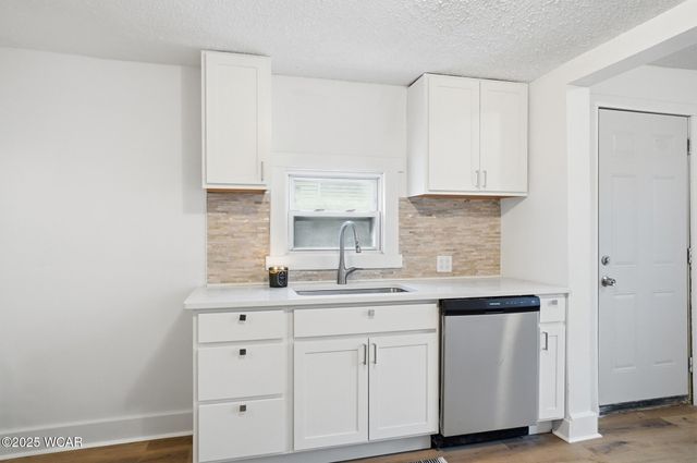 932 Faurot Avenue, Lima, OH 45801