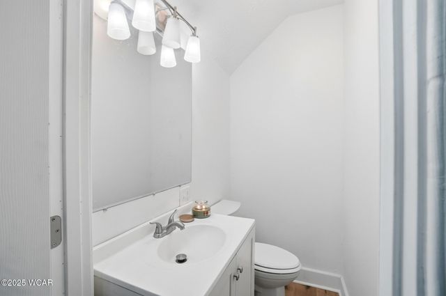 932 Faurot Avenue, Lima, OH 45801