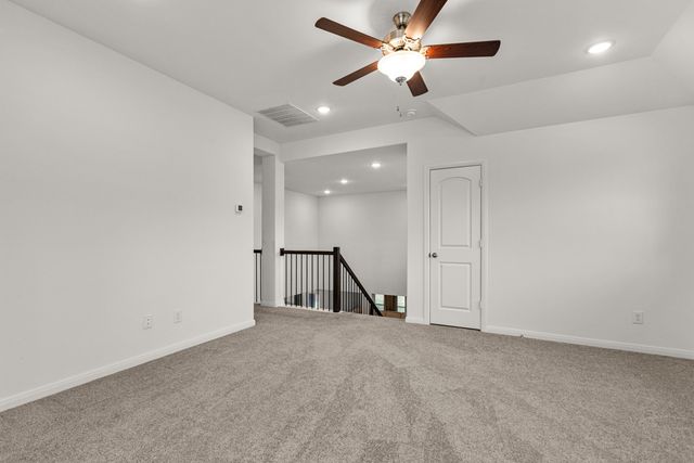 606 Creekview Lane, Lavon, TX 75166