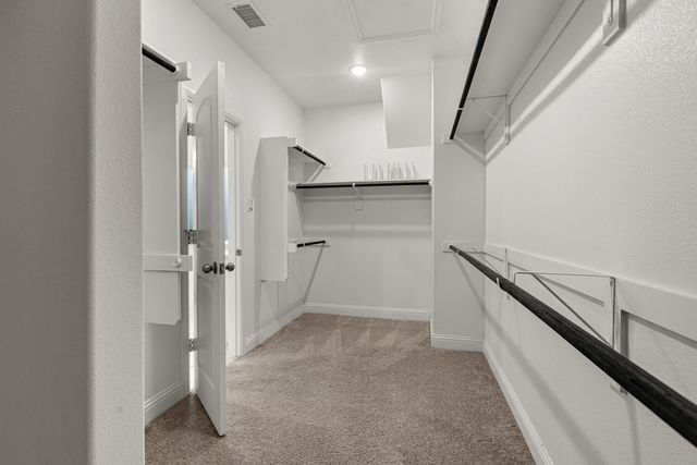 606 Creekview Lane, Lavon, TX 75166