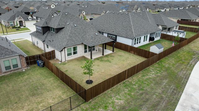 606 Creekview Lane, Lavon, TX 75166