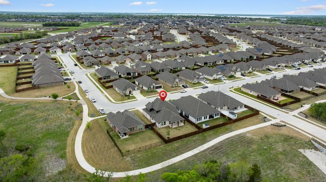 606 Creekview Lane, Lavon, TX 75166