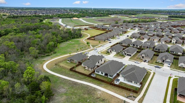 606 Creekview Lane, Lavon, TX 75166