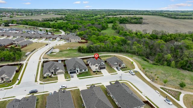 606 Creekview Lane, Lavon, TX 75166