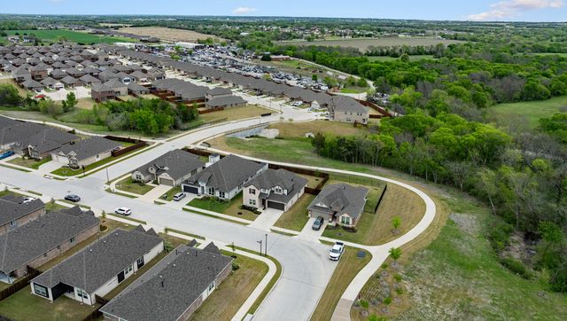 606 Creekview Lane, Lavon, TX 75166