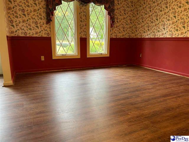 706 Lakeshore Drive, Bennettsville, SC 29512