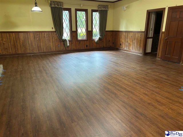 706 Lakeshore Drive, Bennettsville, SC 29512