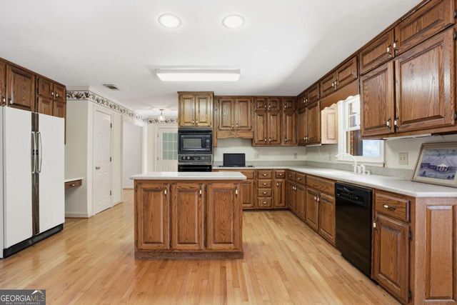 1165 Azalea Circle SE, Conyers, GA 30013