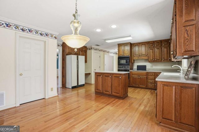 1165 Azalea Circle SE, Conyers, GA 30013