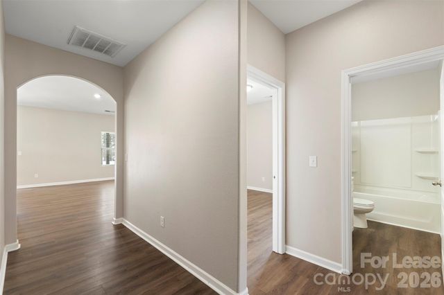 6113 Purbeck Way, Charlotte, NC 28215