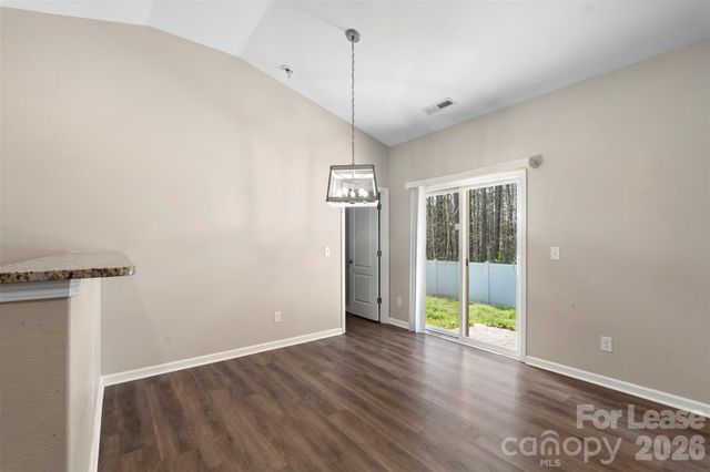 6113 Purbeck Way, Charlotte, NC 28215