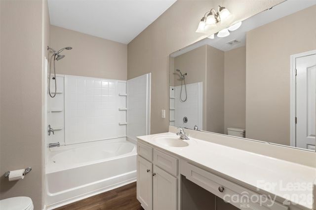 6113 Purbeck Way, Charlotte, NC 28215