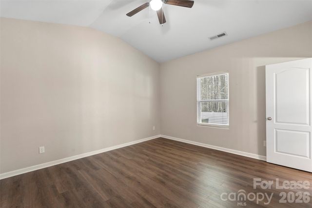 6113 Purbeck Way, Charlotte, NC 28215