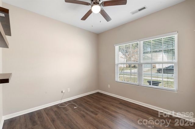 6113 Purbeck Way, Charlotte, NC 28215