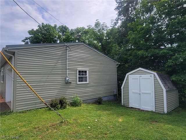 185 Belavista Drive, Marietta, OH 45750