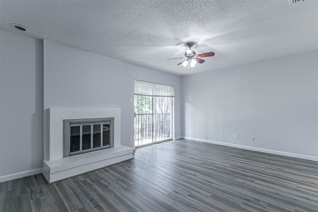 9326 Emberglow Lane, Dallas, TX 75243