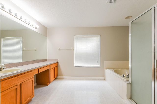 2043 HAMMOCK MOSS DRIVE, Orlando, FL 32820