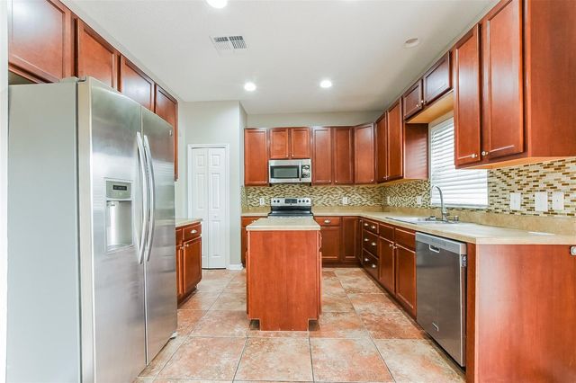 2043 HAMMOCK MOSS DRIVE, Orlando, FL 32820