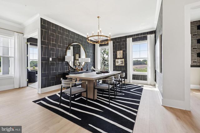 8264 COLLING MANOR CT, Alexandria, VA 22308