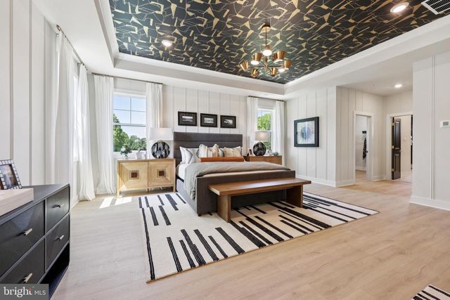 8264 COLLING MANOR CT, Alexandria, VA 22308