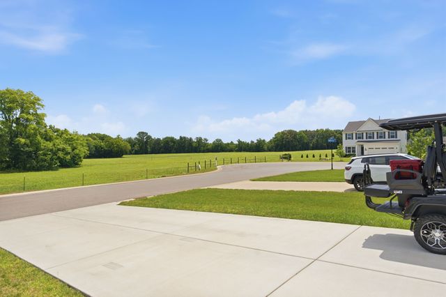6506 Outlook Dr, Murfreesboro, TN 37128