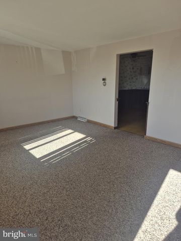 3535 CHESTNUT ST, Reading, PA 19605