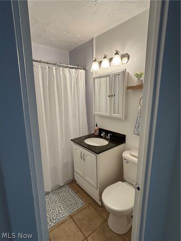 11850 Edgewater Drive 722, Lakewood, OH 44107