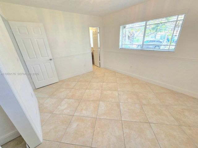 10330 SW 53rd St 10330, Miami, FL 33165