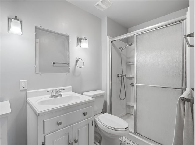 17 Hilton Street, Eureka Springs, AR 72632