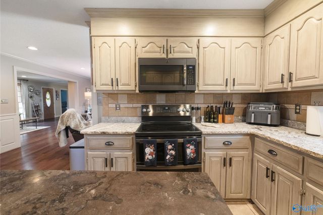 112 Ridgecrest Road, Gadsden, AL 35901